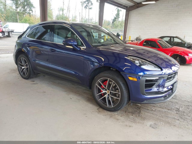 2024 PORSCHE MACAN S