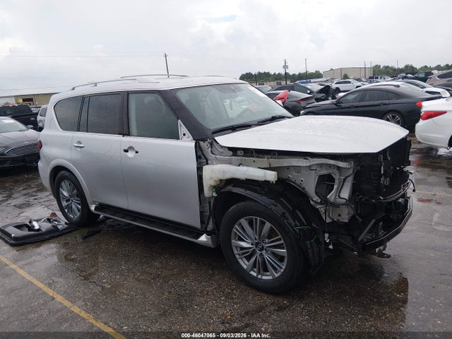 2019 INFINITI QX80 LUXE 13