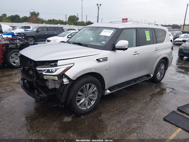 2019 INFINITI QX80 LUXE 2