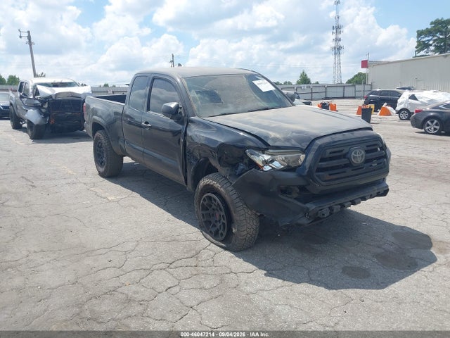 2018 TOYOTA TACOMA SR