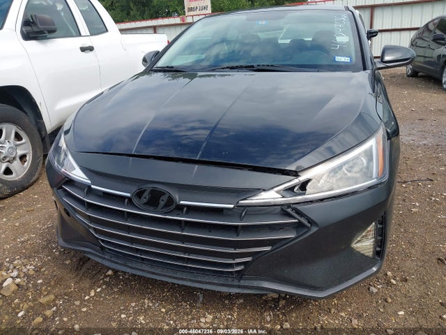 2019 HYUNDAI ELANTRA SE 6