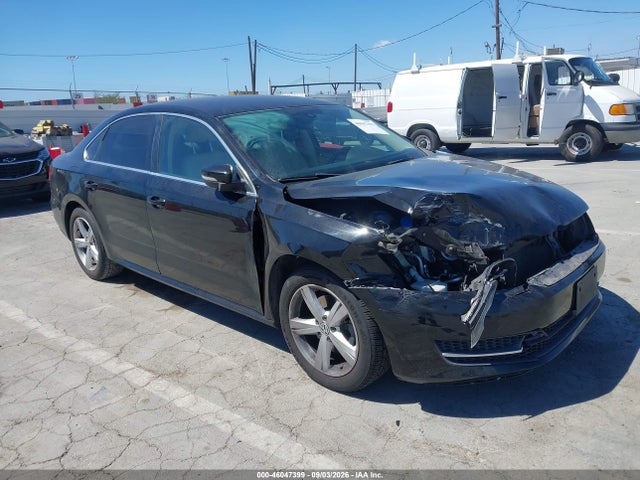 2013 VOLKSWAGEN PASSAT 2.5L SE