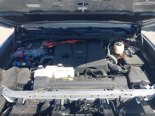 2026 TOYOTA TUNDRA HYBRID LIMITED CREWMAX 6.4' BED 10