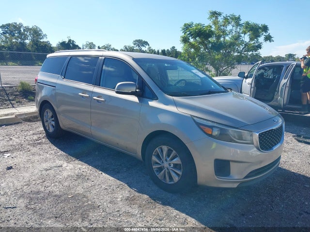 2016 KIA SEDONA LX