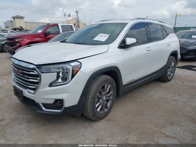 2023 GMC TERRAIN FWD SLT 2