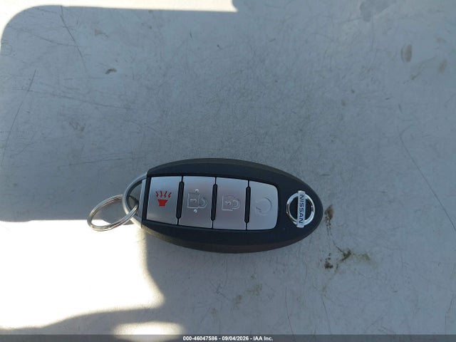 2019 NISSAN KICKS S 11