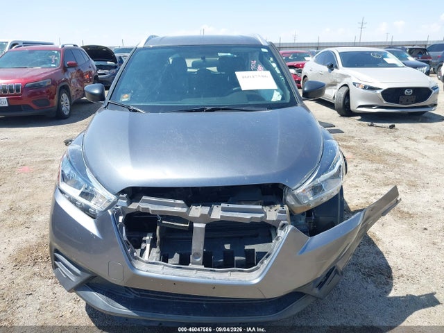2019 NISSAN KICKS S 13