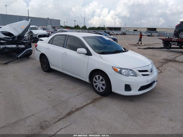 2011 TOYOTA COROLLA LE