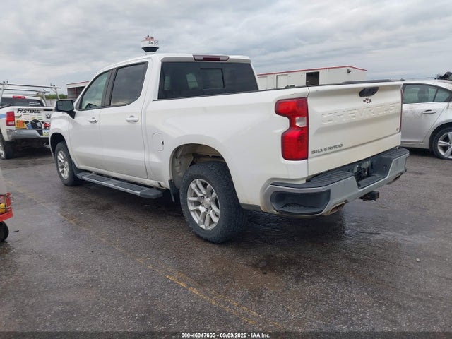 صورة 3 لـ 2023 Chevrolet SILVERADO 1500 4WD STANDARD BED LT