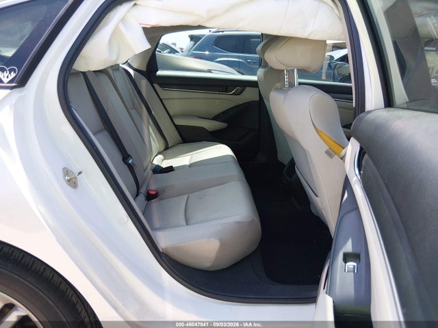2019 HONDA ACCORD LX 8
