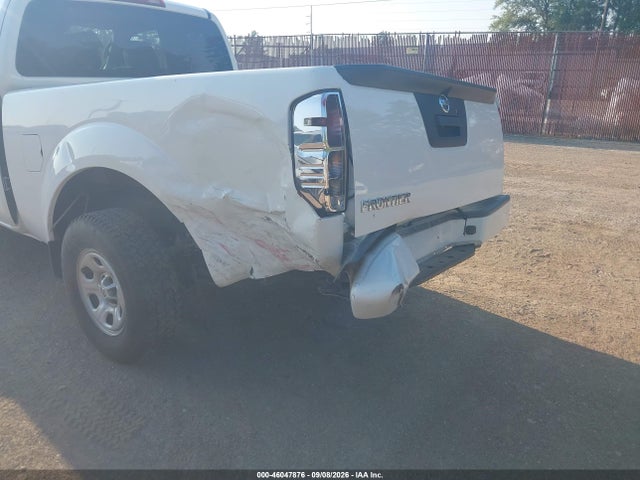 2019 NISSAN FRONTIER S 17