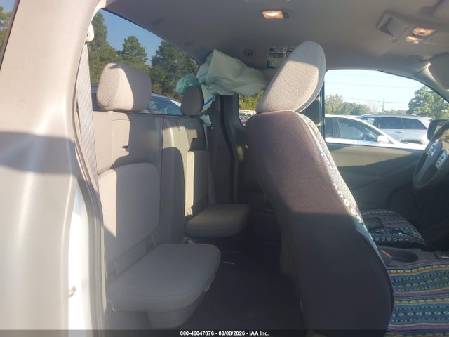2019 NISSAN FRONTIER S 8