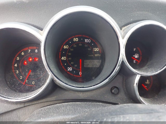 صورة 7 لـ 2005 Toyota MATRIX XR