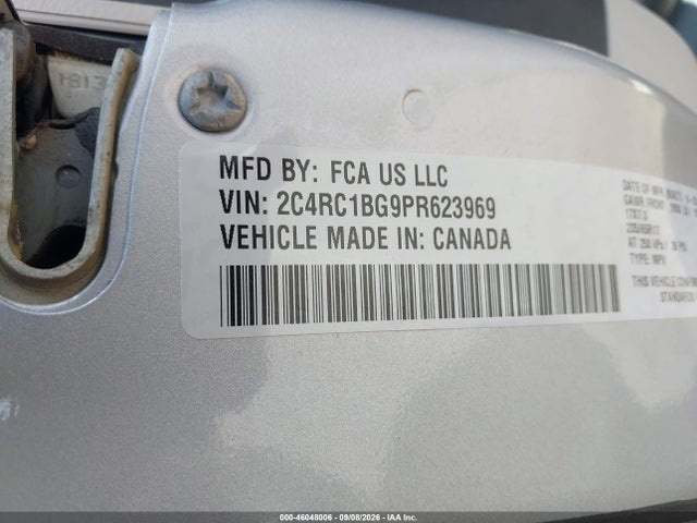 2023 CHRYSLER PACIFICA TOURING L 9