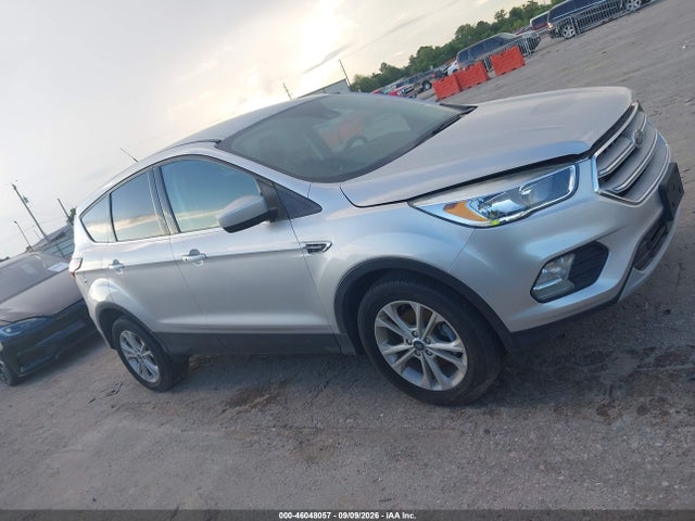 2019 FORD ESCAPE SE 13