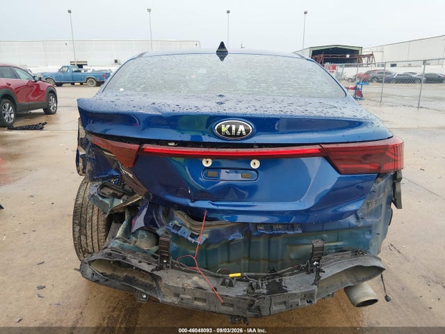 2019 KIA FORTE S 17