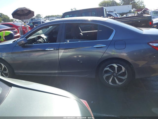 2017 HONDA ACCORD EX 14