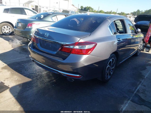 2017 HONDA ACCORD EX 4