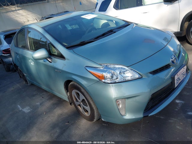 2013 TOYOTA PRIUS TWO