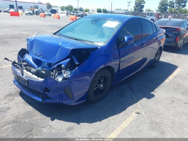 2017 TOYOTA PRIUS THREE 2