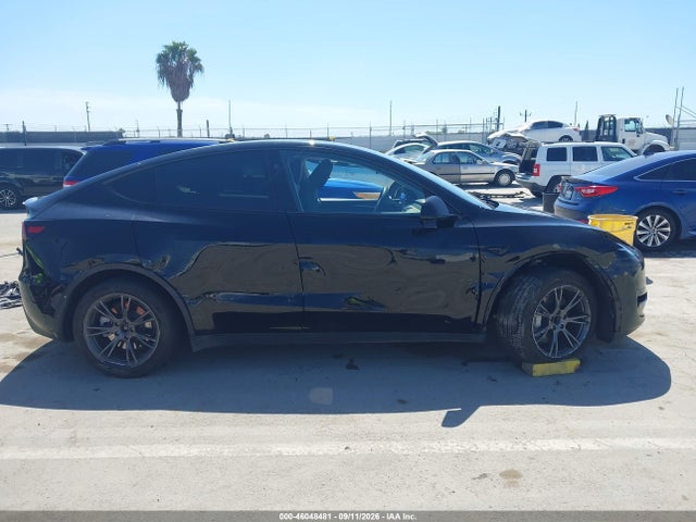 2025 TESLA MODEL Y LONG RANGE DUAL MOTOR REAR-WHEEL DRIVE 13