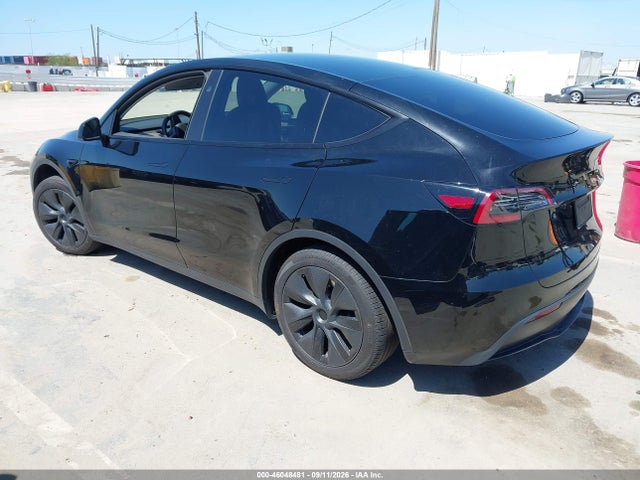 2025 TESLA MODEL Y LONG RANGE DUAL MOTOR REAR-WHEEL DRIVE 3