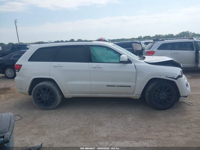 2019 JEEP GRAND CHEROKEE ALTITUDE 4X2 12