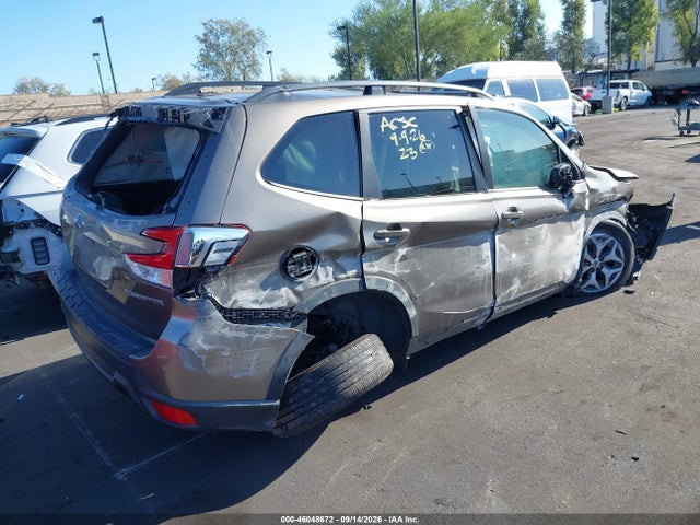 2020 SUBARU FORESTER PREMIUM 4
