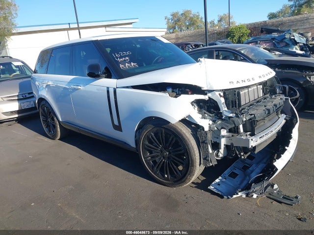 2025 Land Rover Range Rover P530 SE