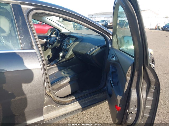 2017 FORD FOCUS TITANIUM 5