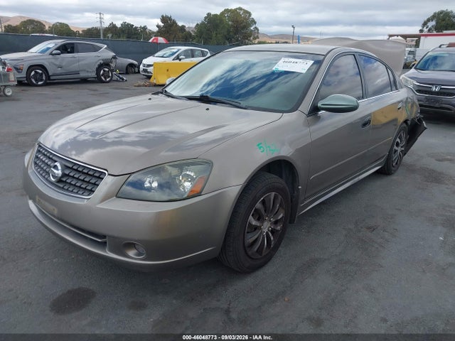 2005 Nissan ALTIMA 2.5 S — фото 2