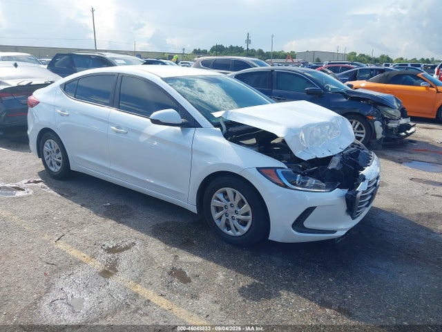 2018 HYUNDAI ELANTRA SE