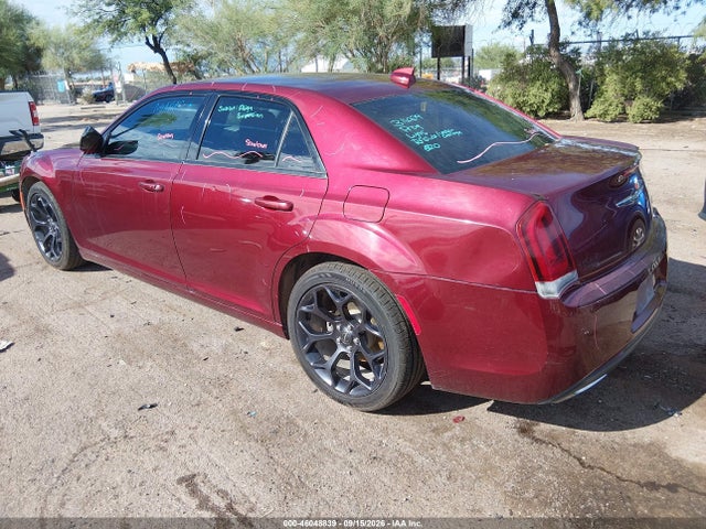 2019 CHRYSLER 300 TOURING 3