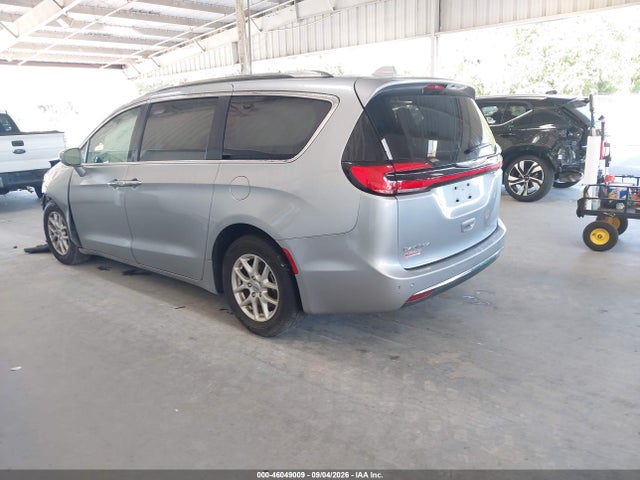 2021 CHRYSLER PACIFICA TOURING L 3