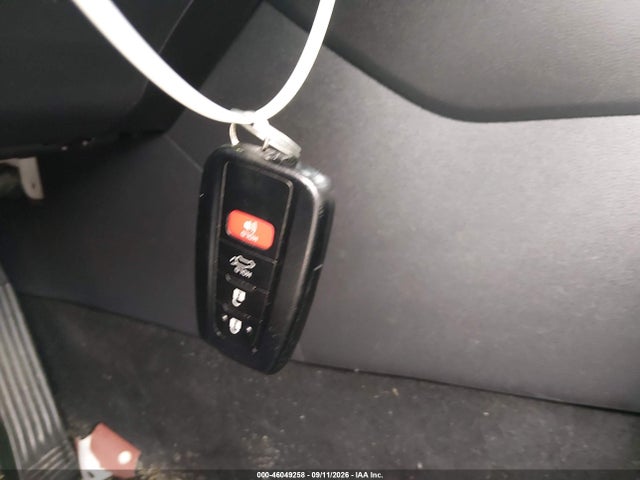 2021 TOYOTA RAV4 HYBRID XLE PREMIUM 11