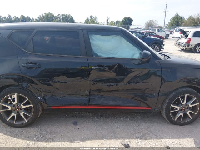 2021 KIA SOUL GT-LINE 6