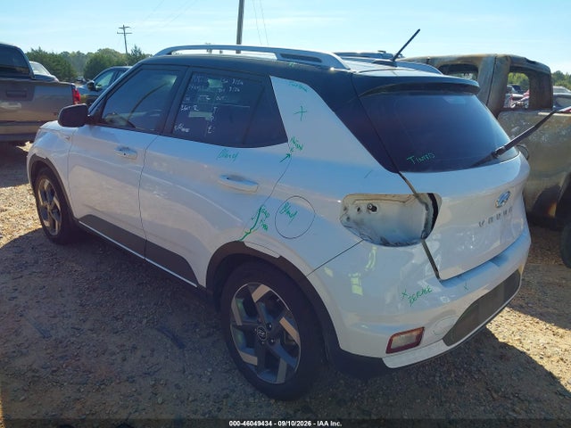 2023 HYUNDAI VENUE LIMITED 3