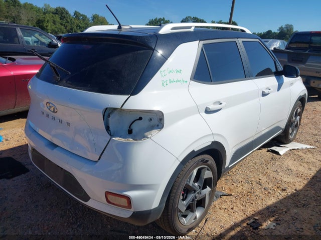 2023 HYUNDAI VENUE LIMITED 4