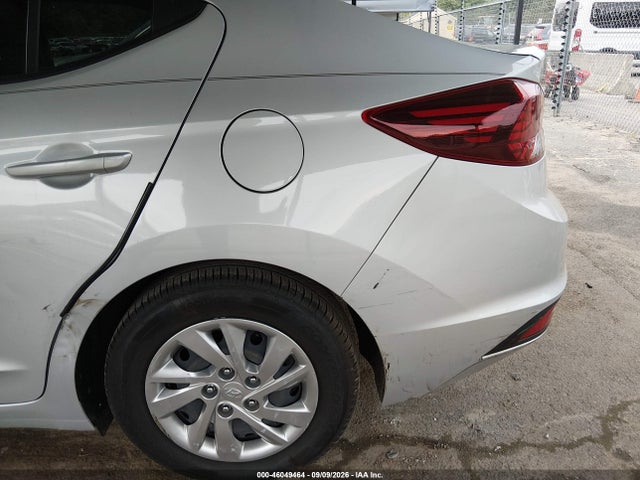 2019 HYUNDAI ELANTRA SE 20