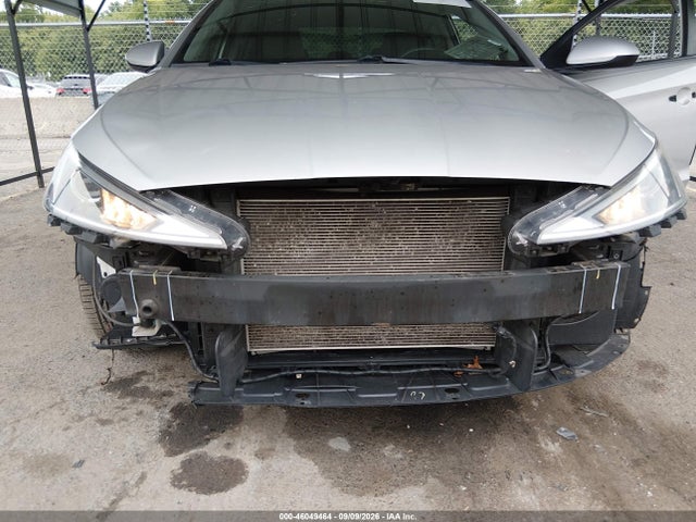 2019 HYUNDAI ELANTRA SE 6