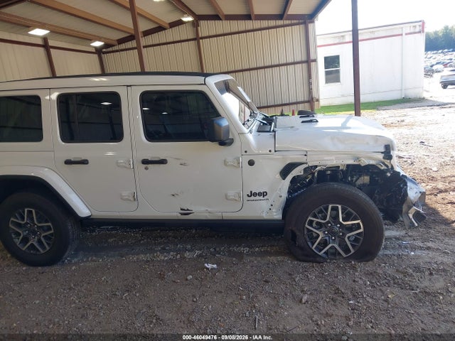 2026 JEEP WRANGLER SAHARA 4X4 6