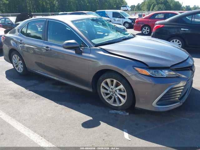 2022 TOYOTA CAMRY LE