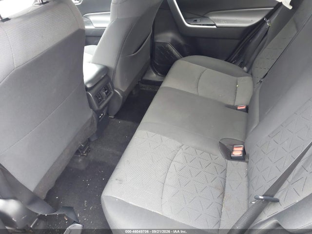 2021 TOYOTA RAV4 XLE 8