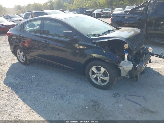 2014 HYUNDAI ELANTRA SE