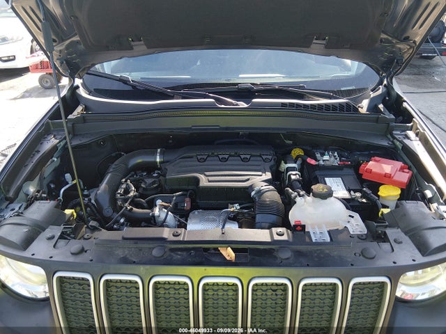 2022 JEEP RENEGADE LATITUDE 4X4 10