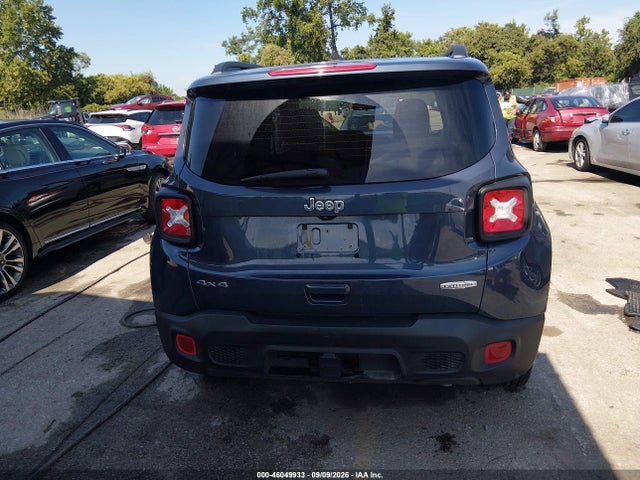 2022 JEEP RENEGADE LATITUDE 4X4 16