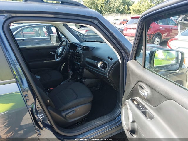 2022 JEEP RENEGADE LATITUDE 4X4 5