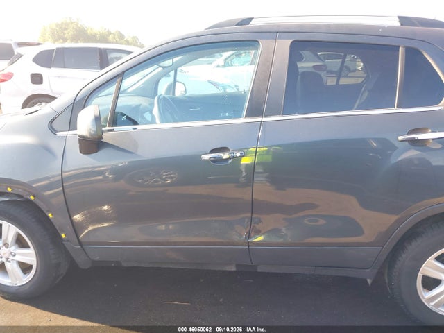 2017 CHEVROLET TRAX LT 14