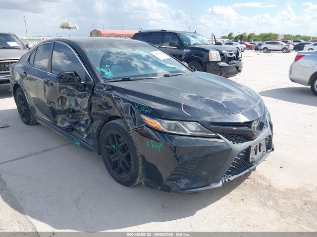 2018 TOYOTA CAMRY SE