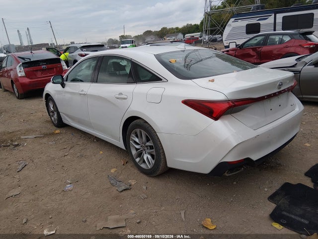 2021 TOYOTA AVALON XLE 3
